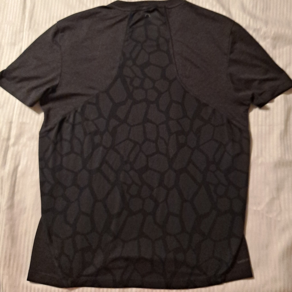 Skora Running Shirt Mens XL Qwick Dry Black Short Sleeve Athletic RN 70892